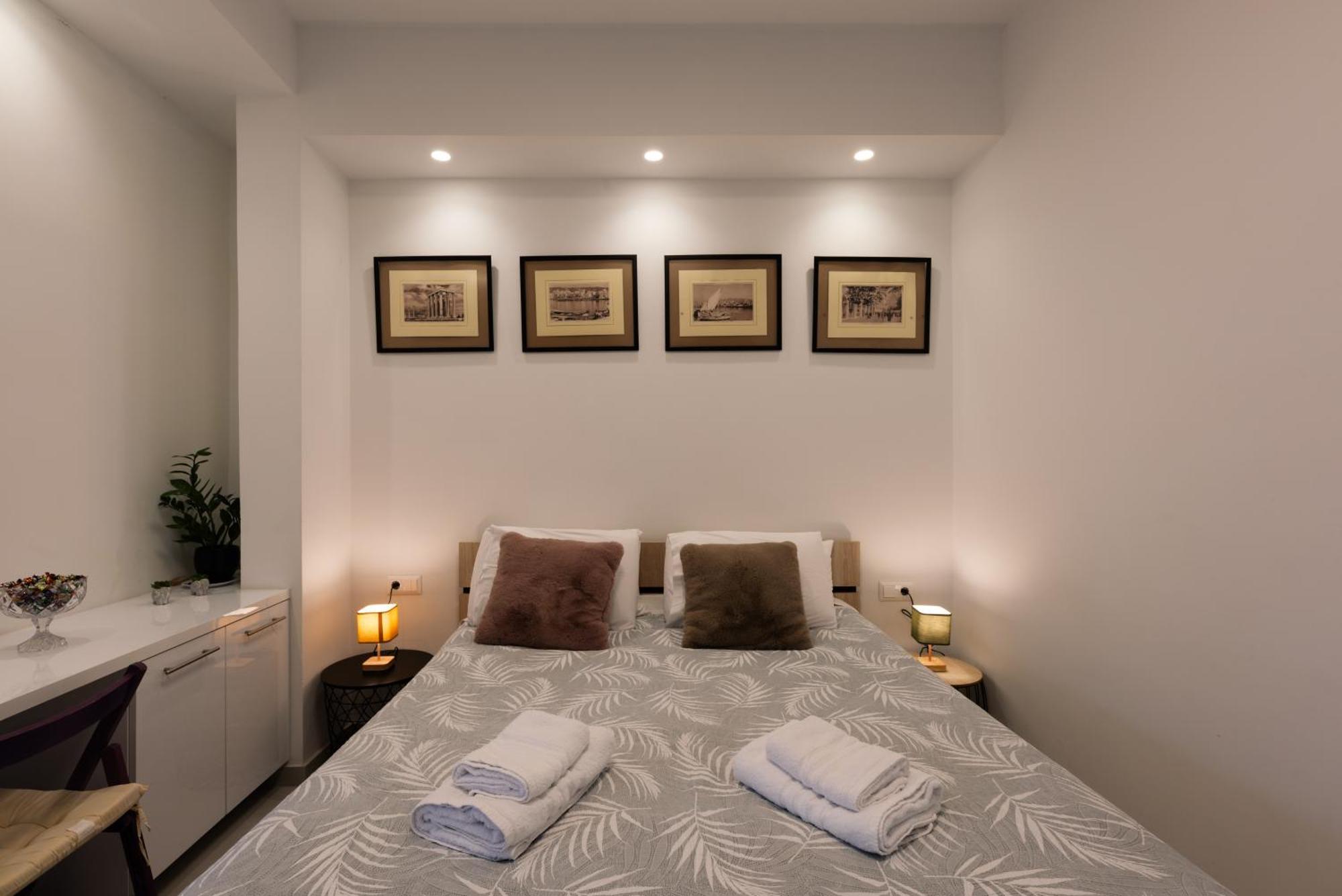 Modern Studio Apartment B Athens Exterior photo